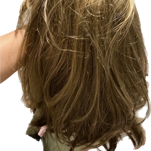 Paula Young wigs - Picture 5 of 8